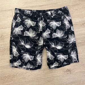 🌿 Armani Exchange A|X Floral Chino Shorts - Men's Size 34 - Navy/White